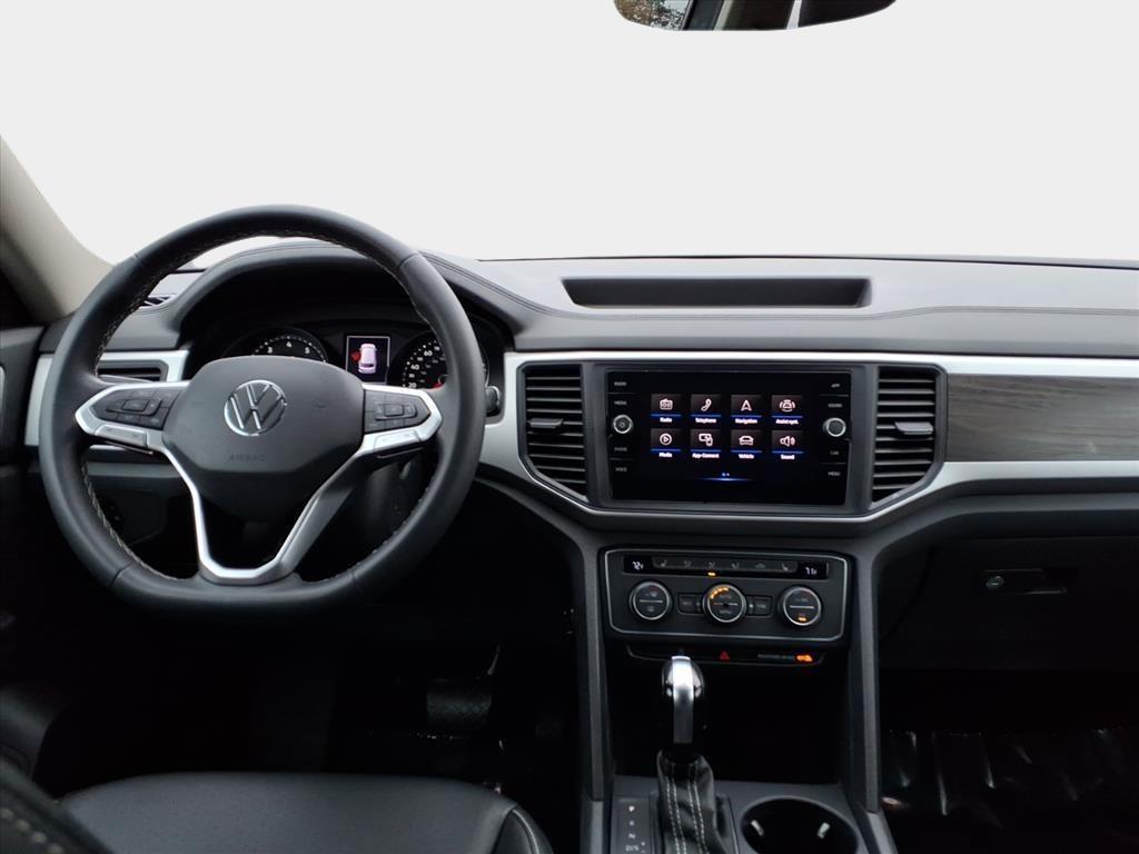 used 2021 Volkswagen Atlas car, priced at $20,000