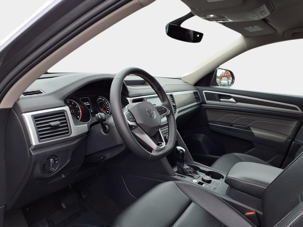 used 2021 Volkswagen Atlas car, priced at $20,000