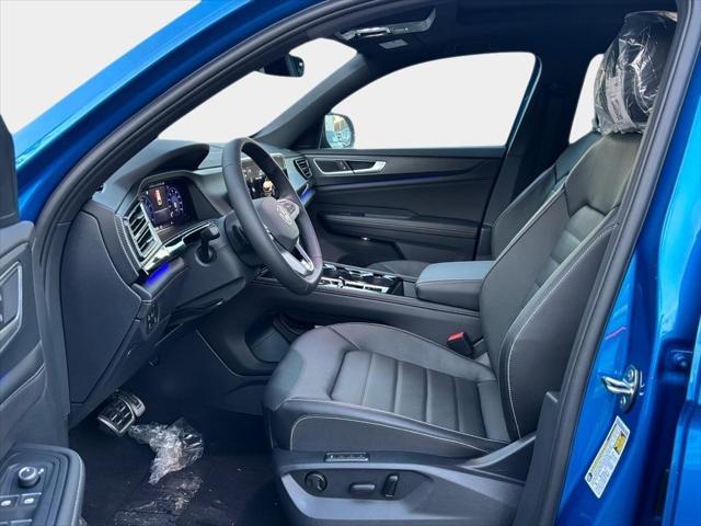 new 2025 Volkswagen Atlas Cross Sport car, priced at $49,525