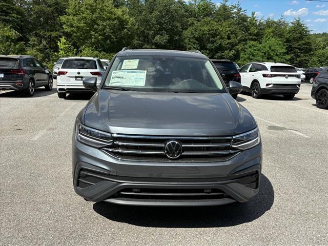 new 2024 Volkswagen Tiguan car, priced at $30,837