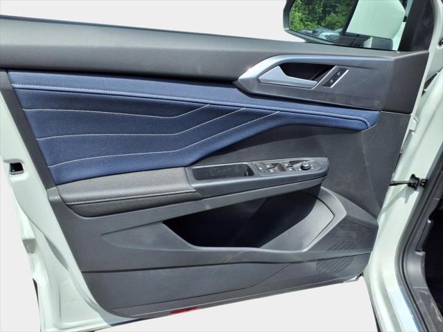 new 2025 Volkswagen Taos car, priced at $35,579