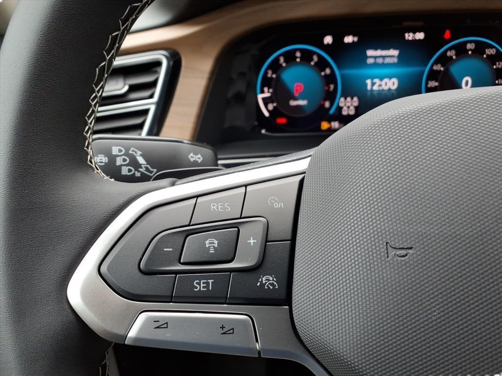 new 2026 Volkswagen Atlas car, priced at $46,825