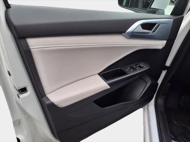 new 2025 Volkswagen Taos car, priced at $31,674