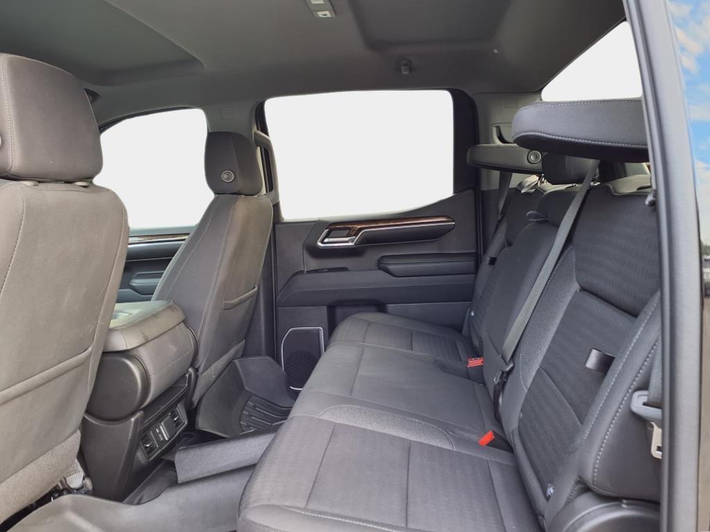 used 2023 GMC Sierra 1500 car, priced at $44,700