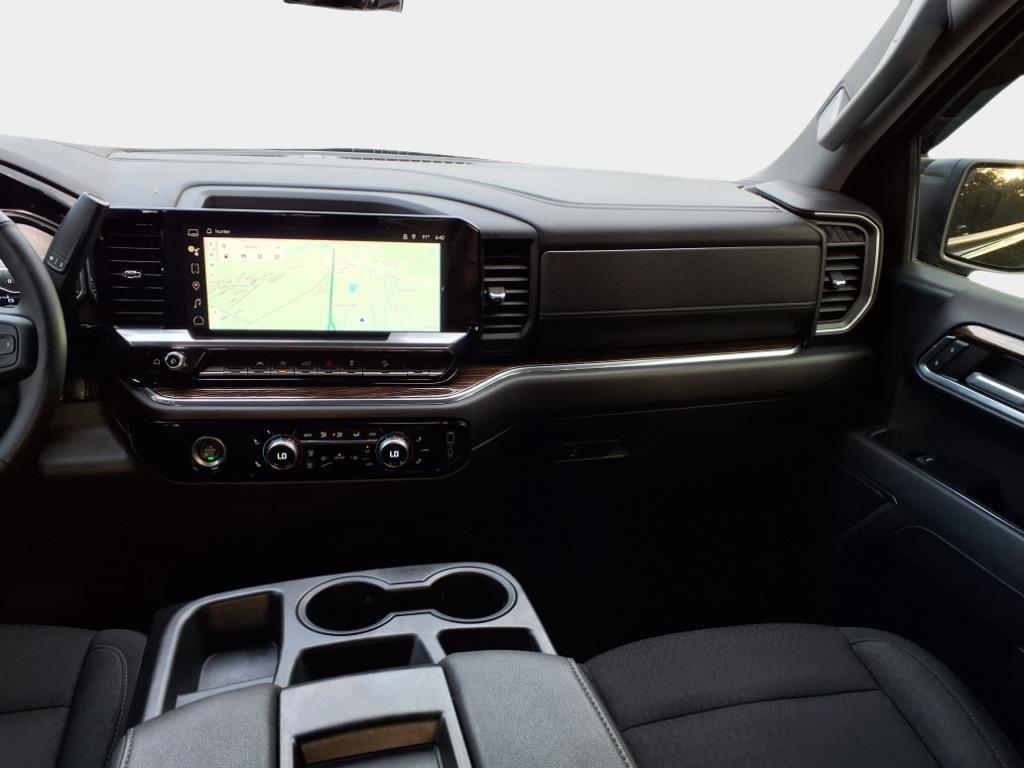 used 2023 GMC Sierra 1500 car, priced at $44,700