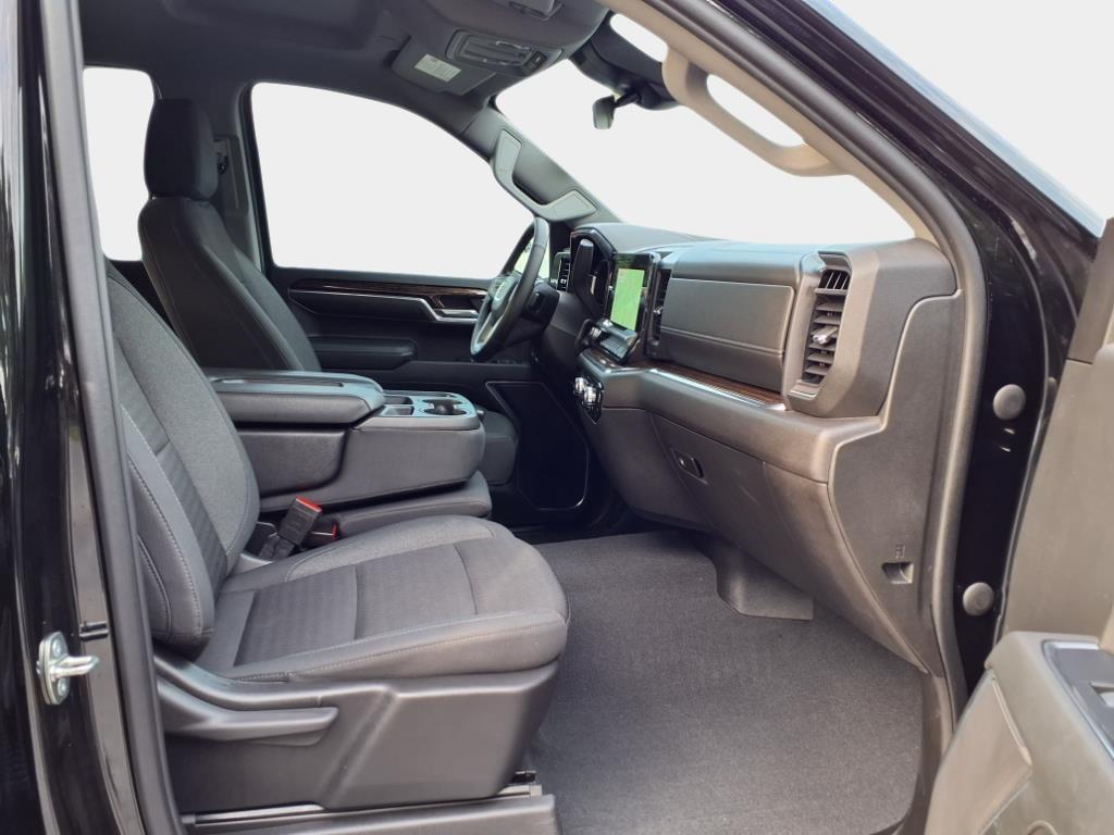 used 2023 GMC Sierra 1500 car, priced at $44,700