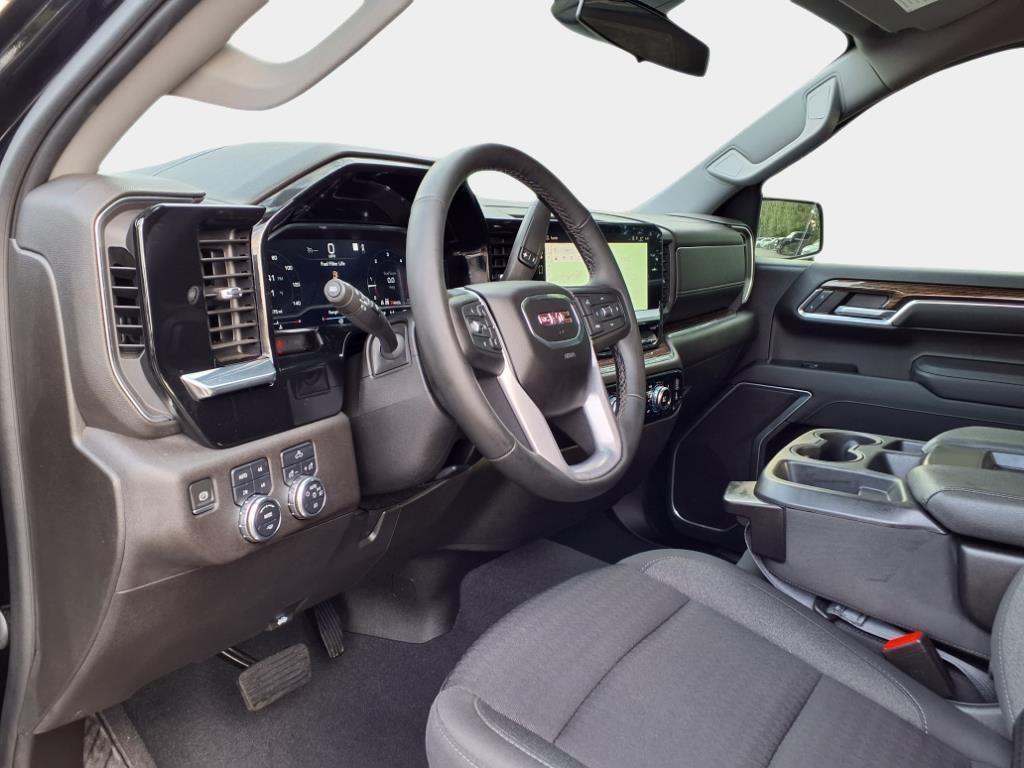 used 2023 GMC Sierra 1500 car, priced at $44,700