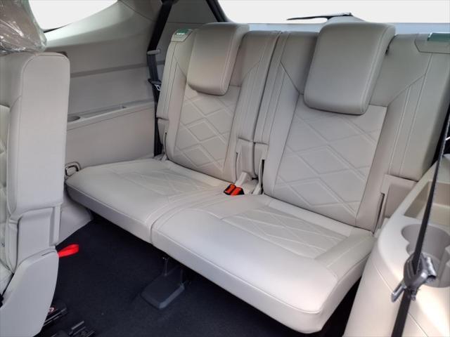 new 2025 Volkswagen Atlas car, priced at $42,162
