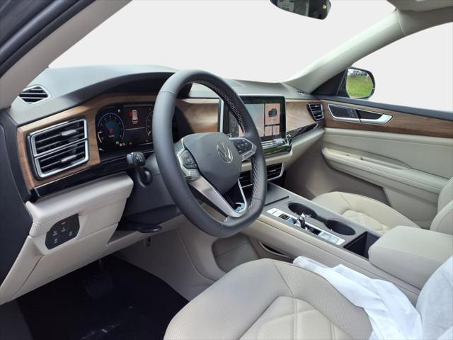 new 2025 Volkswagen Atlas car, priced at $42,162