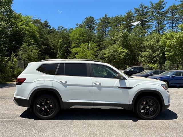 new 2024 Volkswagen Atlas car, priced at $45,430