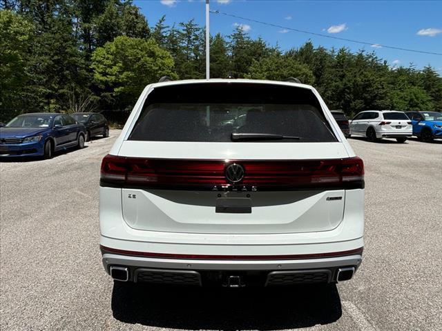 new 2024 Volkswagen Atlas car, priced at $45,430