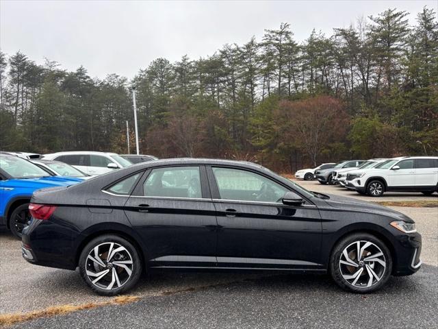 new 2025 Volkswagen Jetta car, priced at $30,113