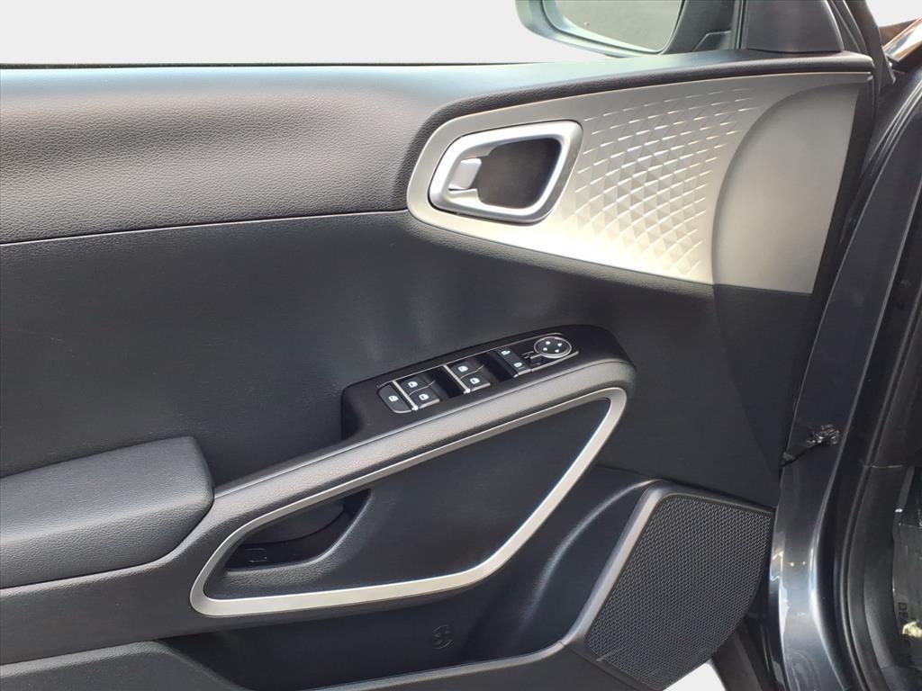 used 2023 Kia Soul car, priced at $17,400