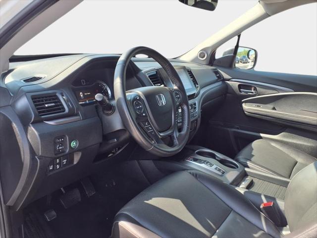 used 2023 Honda Ridgeline car, priced at $32,400