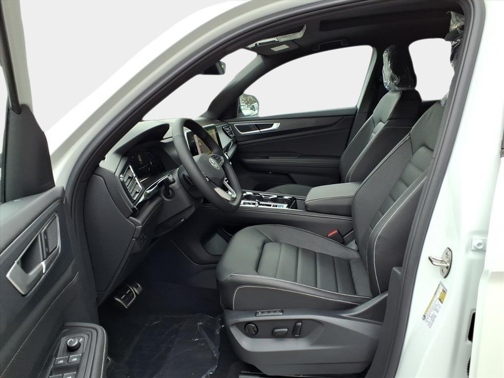 new 2026 Volkswagen Atlas Cross Sport car, priced at $51,496