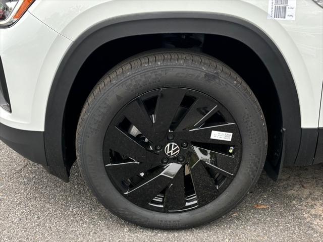 new 2024 Volkswagen Atlas Cross Sport car, priced at $40,594