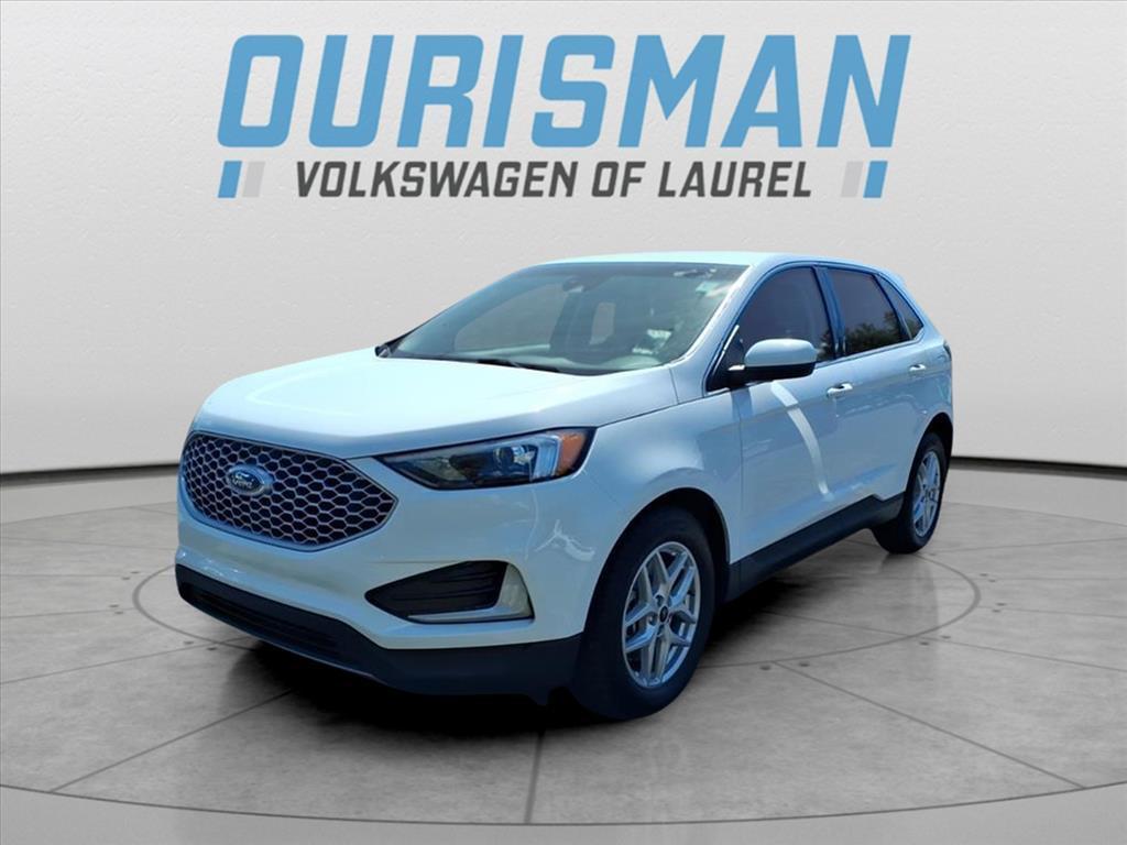 used 2024 Ford Edge car, priced at $22,600