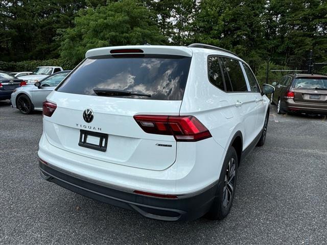 new 2024 Volkswagen Tiguan car, priced at $27,234