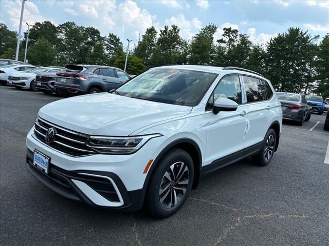 new 2024 Volkswagen Tiguan car, priced at $27,234