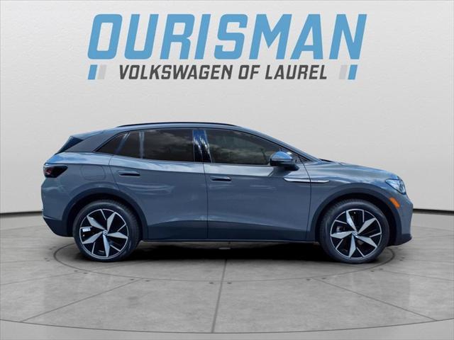 new 2025 Volkswagen ID.4 car, priced at $52,276