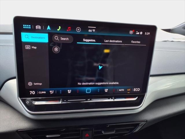 new 2025 Volkswagen ID.4 car, priced at $52,276