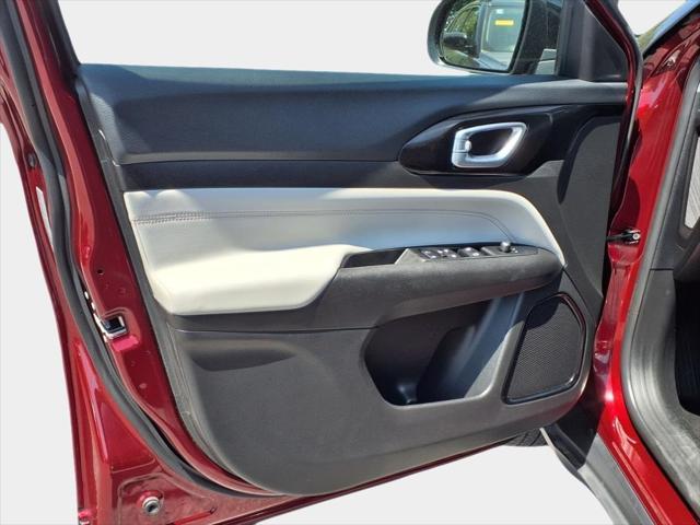used 2022 Jeep Compass car, priced at $23,800