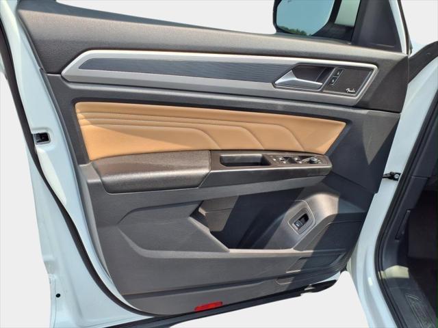 used 2020 Volkswagen Atlas Cross Sport car, priced at $23,600