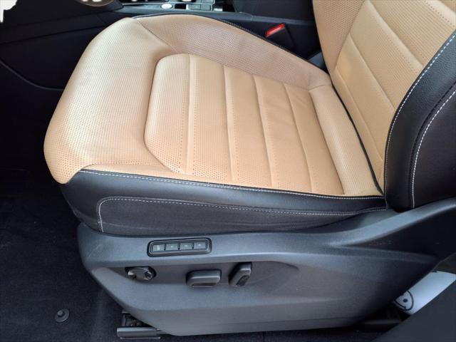 used 2020 Volkswagen Atlas Cross Sport car, priced at $24,200