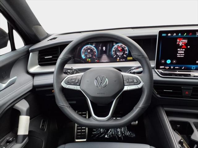 new 2025 Volkswagen Tiguan car, priced at $39,085