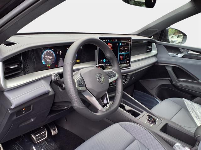 new 2025 Volkswagen Tiguan car, priced at $39,085