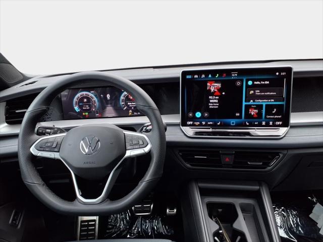 new 2025 Volkswagen Tiguan car, priced at $39,085