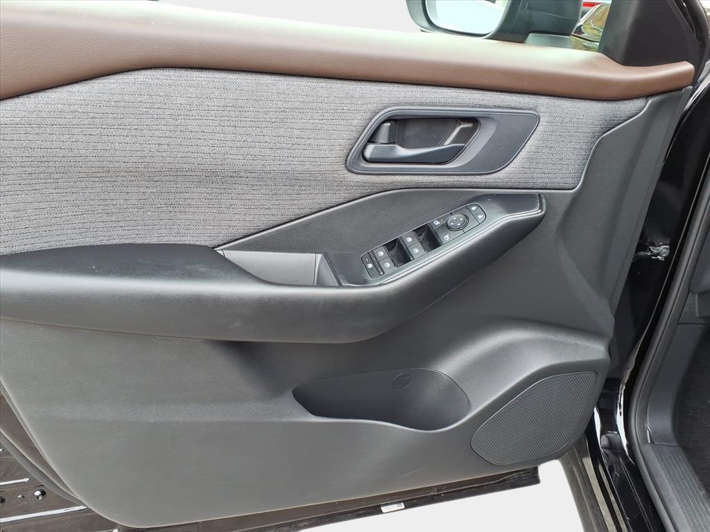 used 2023 Nissan Rogue car, priced at $21,500