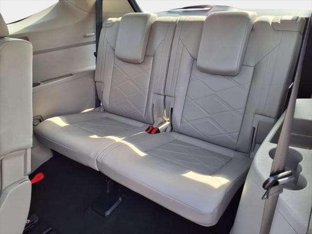 used 2024 Volkswagen Atlas car, priced at $35,300
