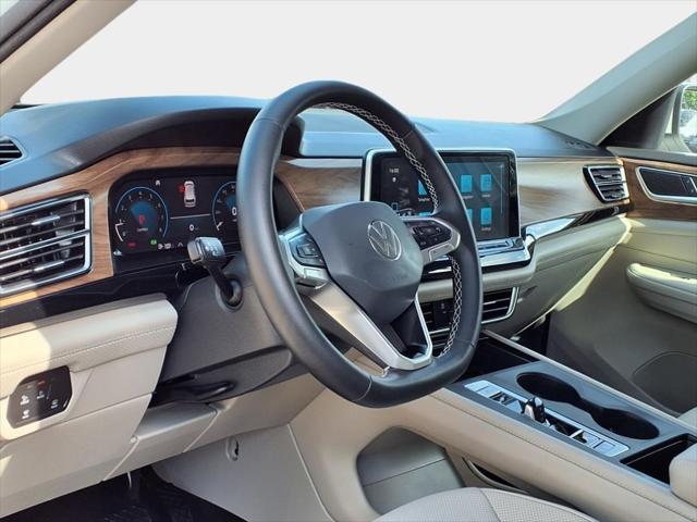 used 2024 Volkswagen Atlas car, priced at $35,300