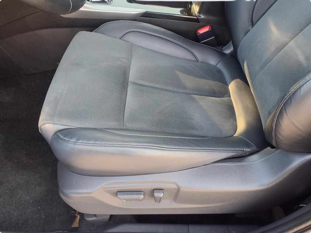 used 2023 Mitsubishi Eclipse Cross car, priced at $20,300