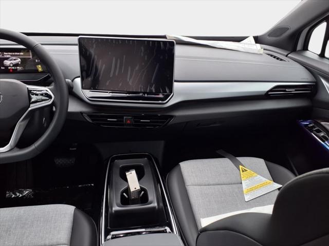 new 2025 Volkswagen ID.4 car, priced at $47,176