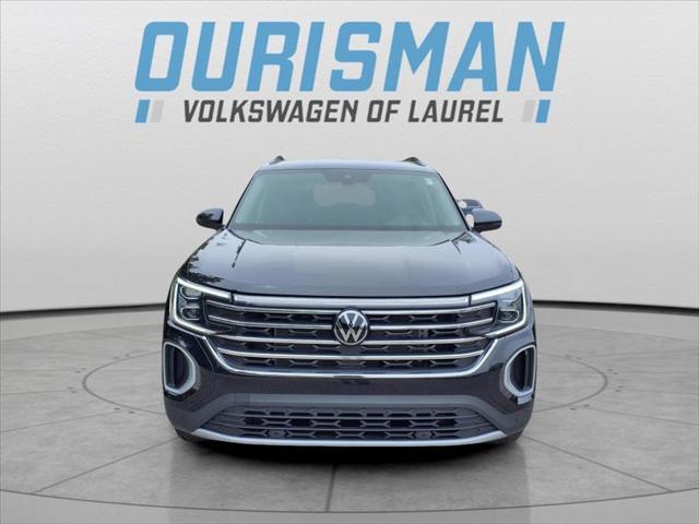 new 2025 Volkswagen Atlas car, priced at $40,698
