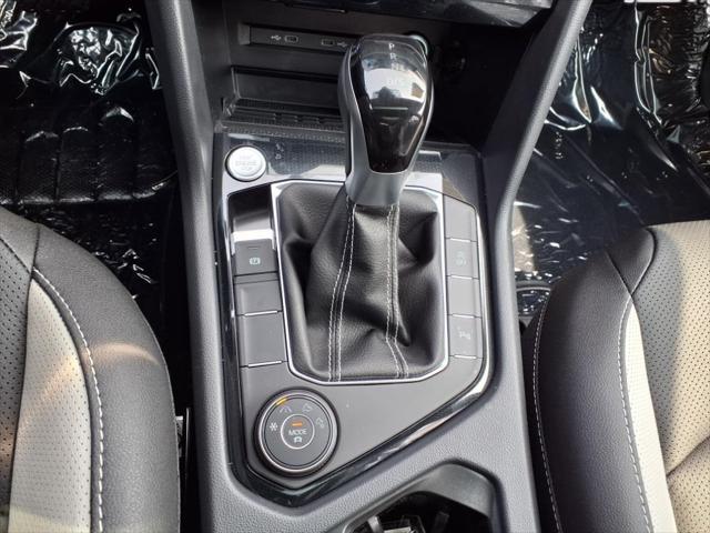 new 2025 Volkswagen Taos car, priced at $35,919