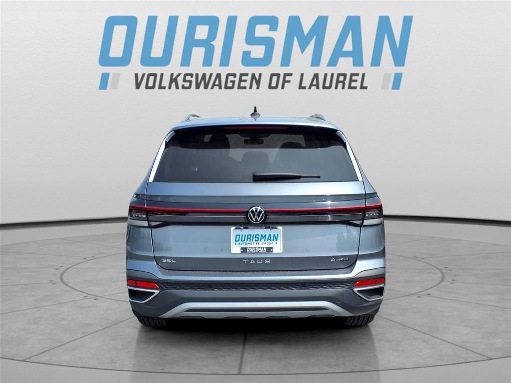 new 2025 Volkswagen Taos car, priced at $35,919