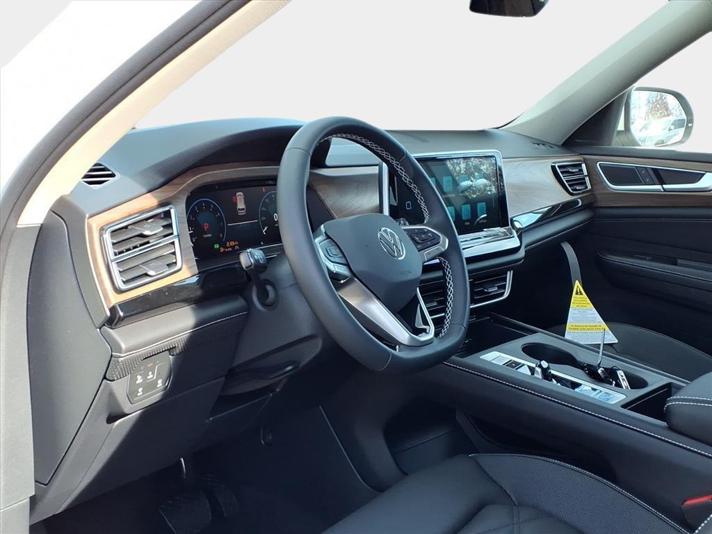 new 2026 Volkswagen Atlas car, priced at $42,365