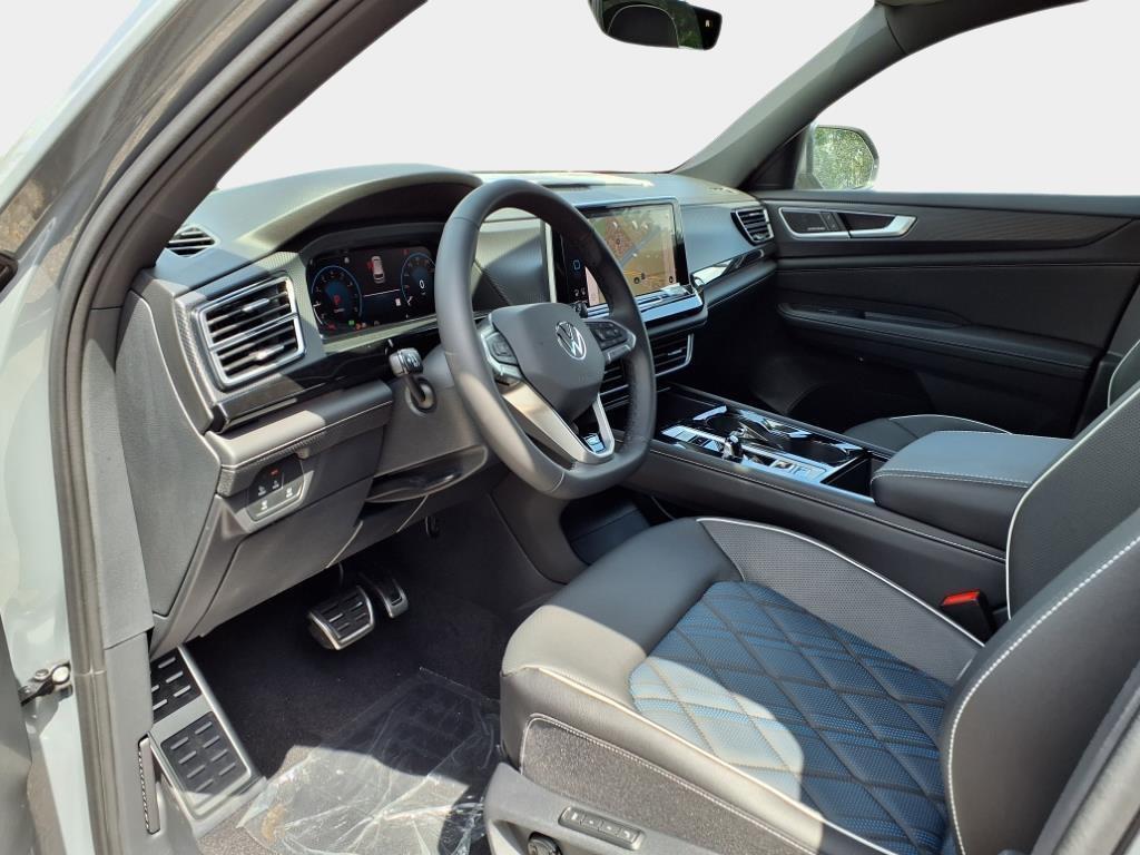 new 2025 Volkswagen Atlas Cross Sport car, priced at $55,346