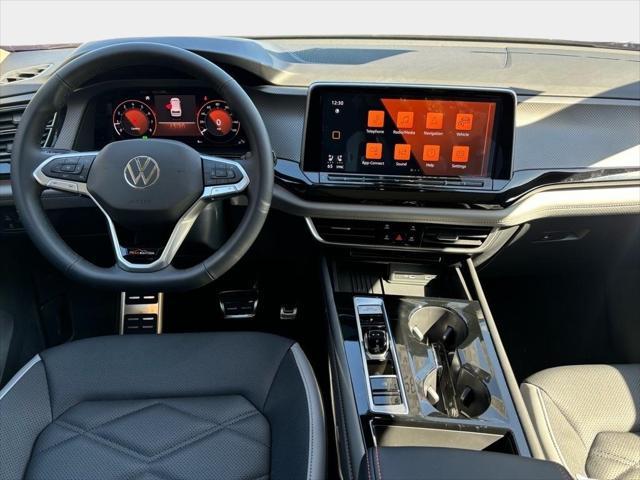 new 2025 Volkswagen Atlas car, priced at $48,401