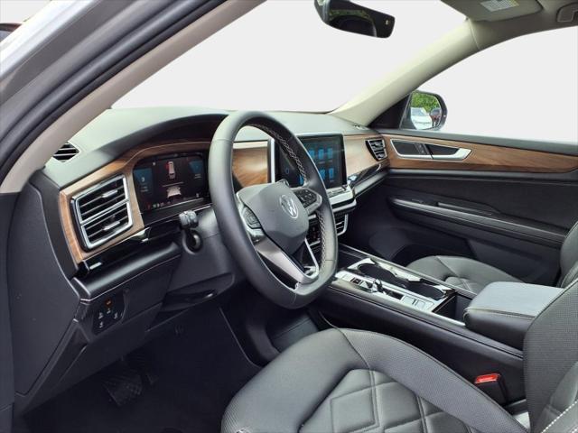 used 2024 Volkswagen Atlas car, priced at $33,900