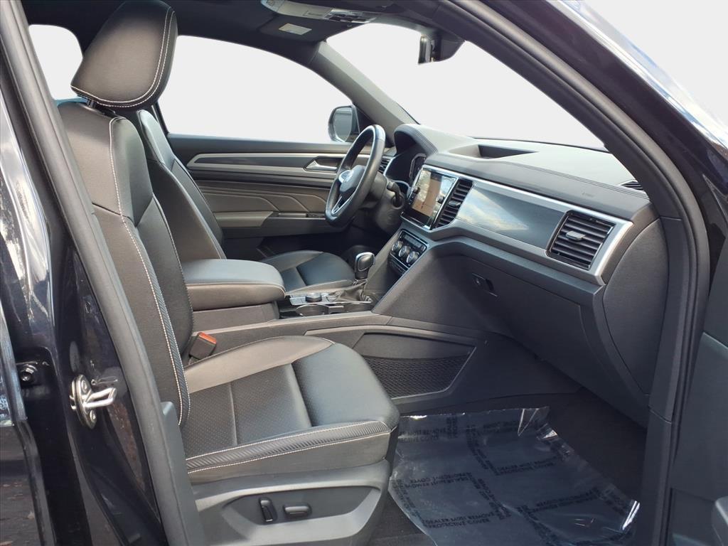 used 2023 Volkswagen Atlas Cross Sport car, priced at $32,500