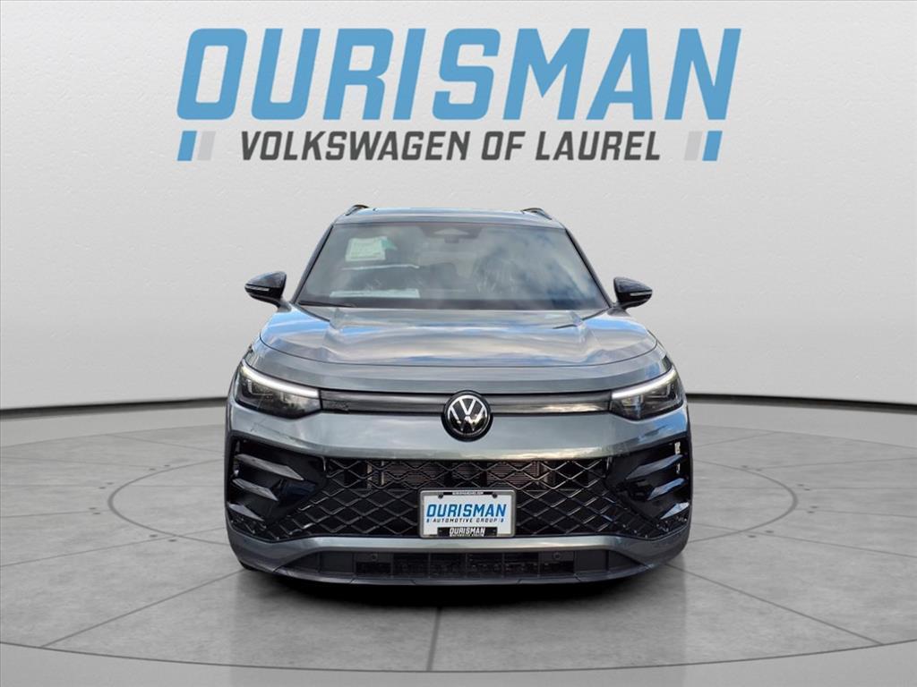 new 2025 Volkswagen Tiguan car, priced at $37,850