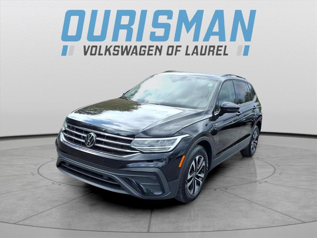 used 2024 Volkswagen Tiguan car, priced at $22,000