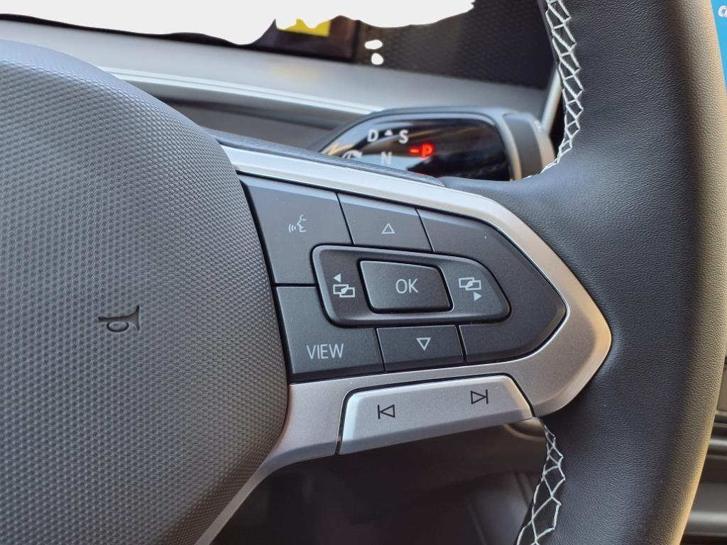 new 2025 Volkswagen Tiguan car, priced at $37,981