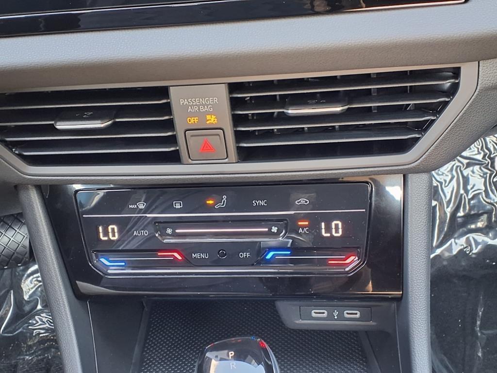 new 2025 Volkswagen Jetta car, priced at $31,308