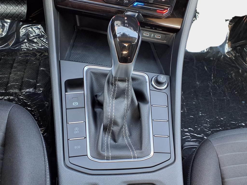 new 2025 Volkswagen Jetta car, priced at $31,308