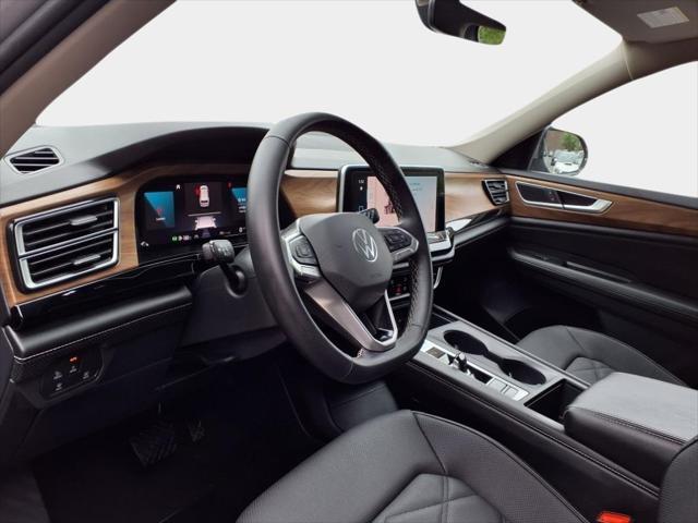 used 2024 Volkswagen Atlas car, priced at $34,500